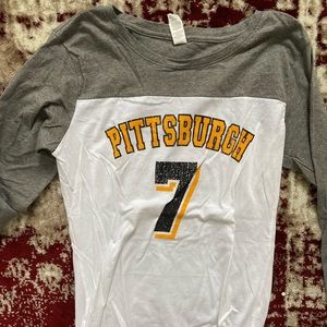 Never Worn* NFL Team Apparel Pittsburgh Steelers T